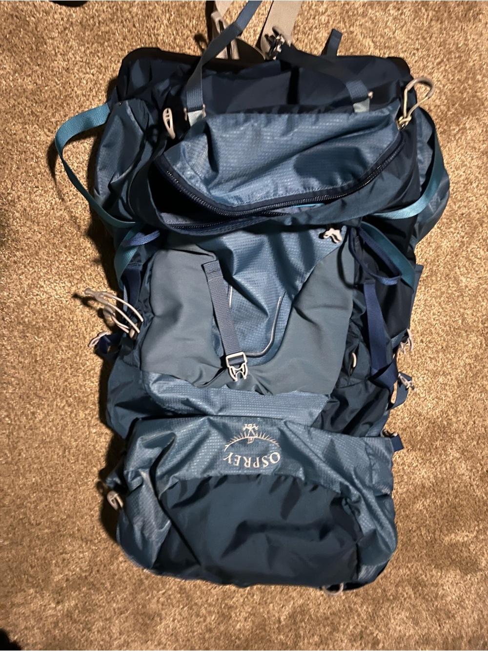 OSPREY Blue and Teal Travel Backpack